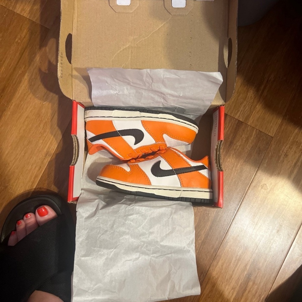 Toddler nike dunk low Halloween